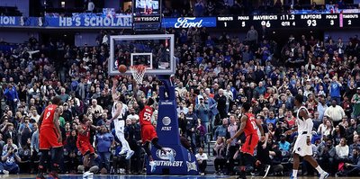 Mavericks, Raptors'ın serisini bitirdi