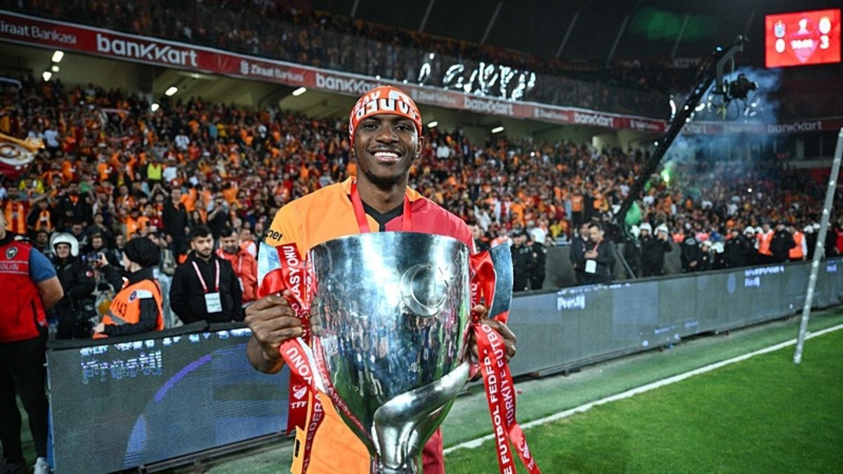 GALATASARAY HABERLERİ - Osimhen'den Mario Jardel'e mesaj! GALATASARAY HABERLERİ - Osimhen'den Mario Jardel'e mesaj!