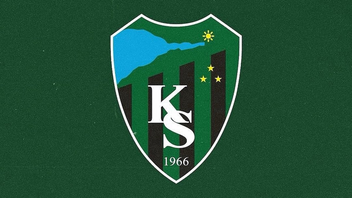 Kocaelispor'da 3 ayrılık birden Kocaelispor'da 3 ayrılık birden