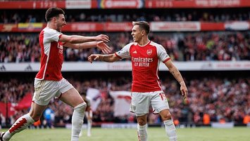 Arsenal yarışı bırakmıyor!