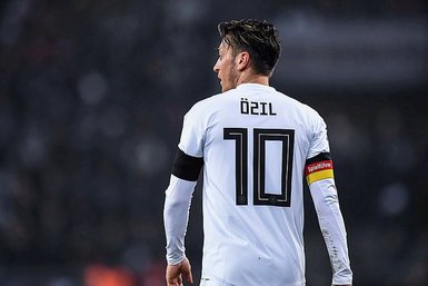 Mesut Özil’e İtalyan devi talip oldu