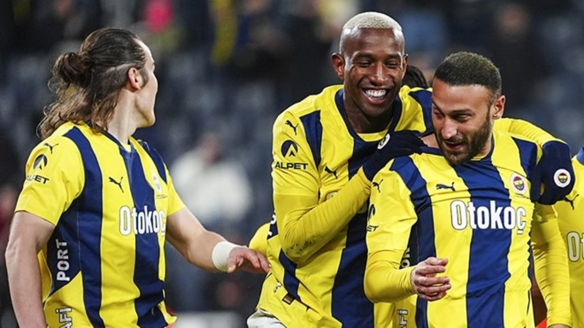 TRANSFER HABERİ - Fenerbahçe'de ayrılık kesinleşti! Yıldız isim veda ediyor TRANSFER HABERİ - Fenerbahçe'de ayrılık kesinleşti! Yıldız isim veda ediyor