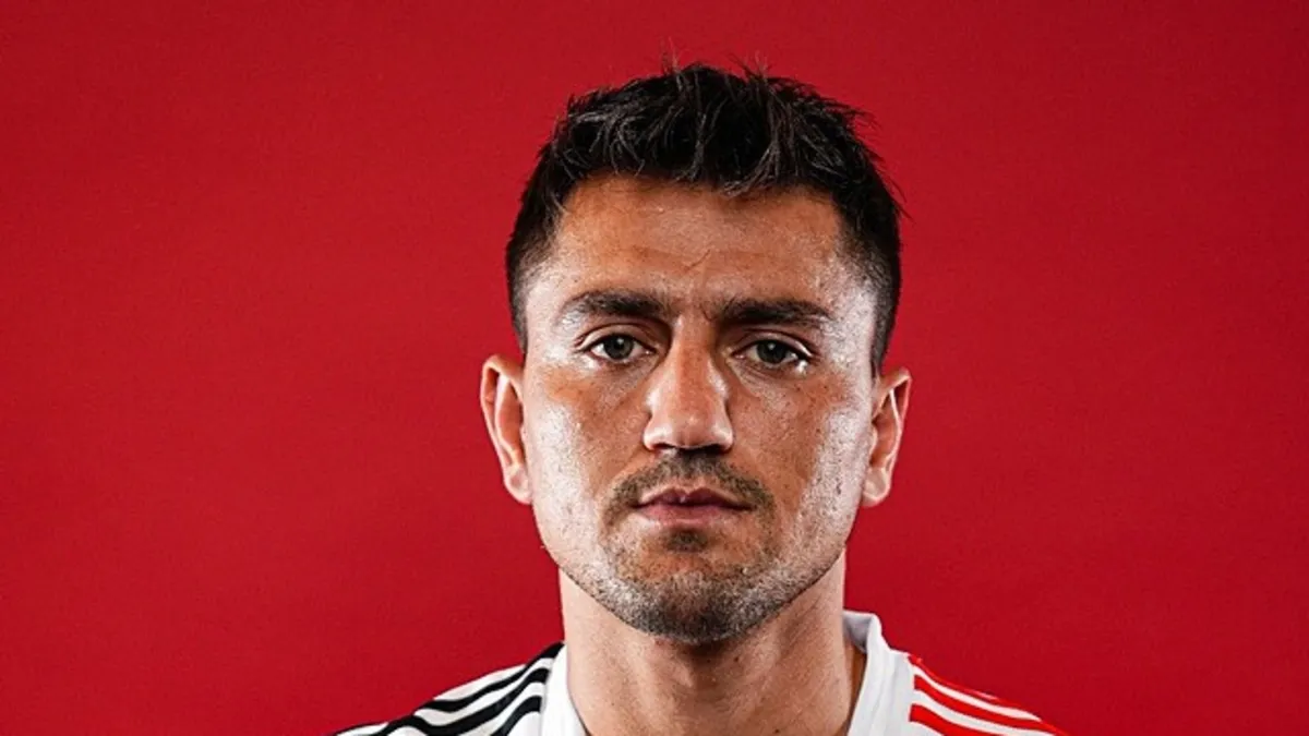 Cengiz Ünder'den Fenerbahçelileri kızdıran hareket!