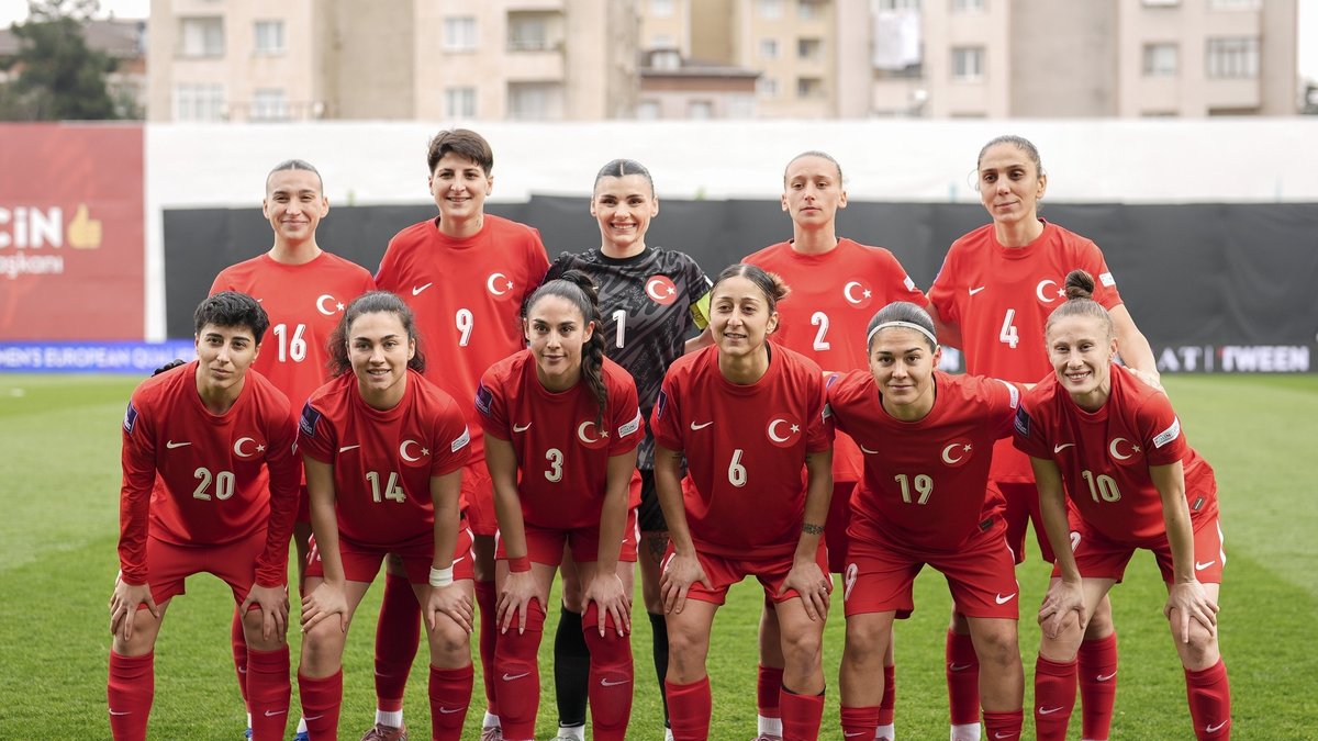 Türkiye A Milli Kadın Futbol Takımı Malta'yı 3 golle geçti!