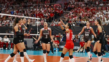 Türkiye beat Poland to win Pool B at FIVB Women's World Championship in volleyball