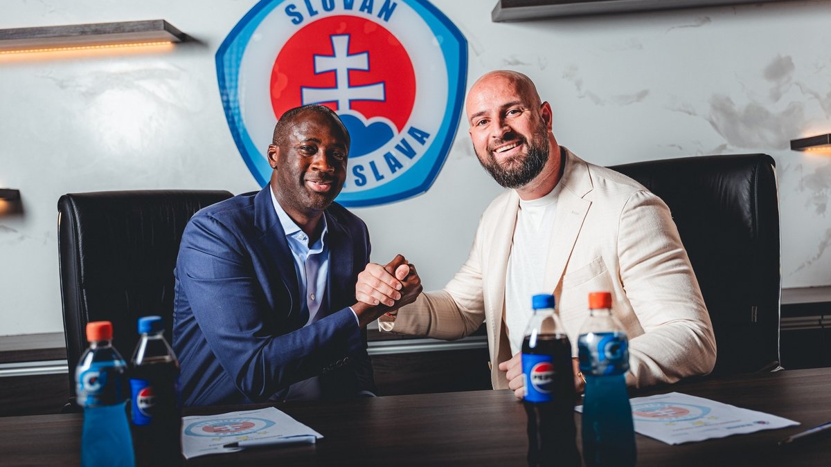 Slovan Bratislava'da Yaya Toure dönemi!
