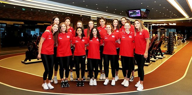 Sultanlar Gloria Cup'ta