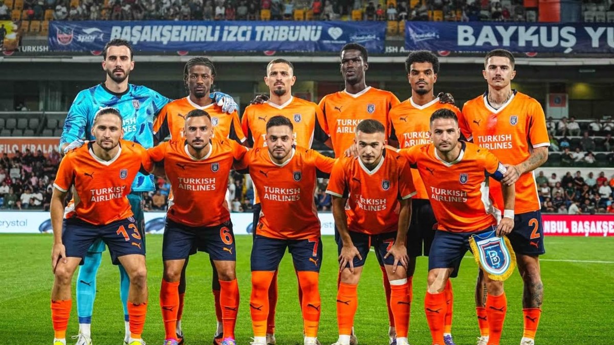 RAMS Başakşehir Süper Lig'deki erteleme maçında Çaykur Rizespor'la mücadele edecek! RAMS Başakşehir Süper Lig'deki erteleme maçında Çaykur Rizespor'la mücadele edecek!