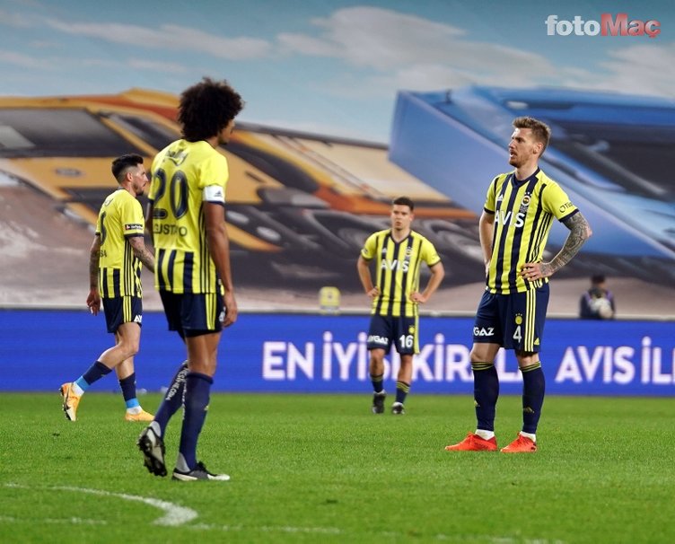 Son dakika spor haberi: Mağlubiyet sonrası Erol Bulut'u topa tuttu! "Fenerbahçe'yi seviyorsa..."