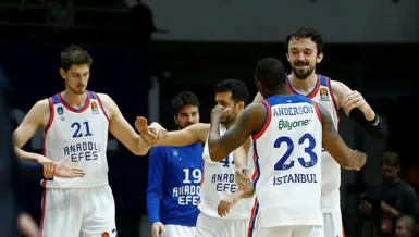 Efes’in konuğu Zalgiris