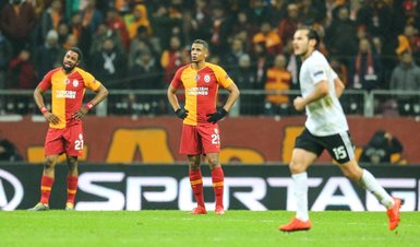 Spor yazarları Galatasaray - Benfica maçını değerlendirdi