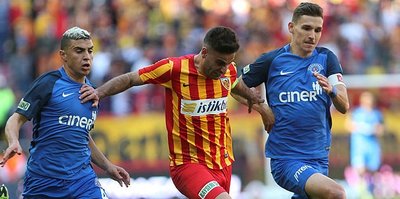 Kayserispor Kasımpaşa'yı devirdi!