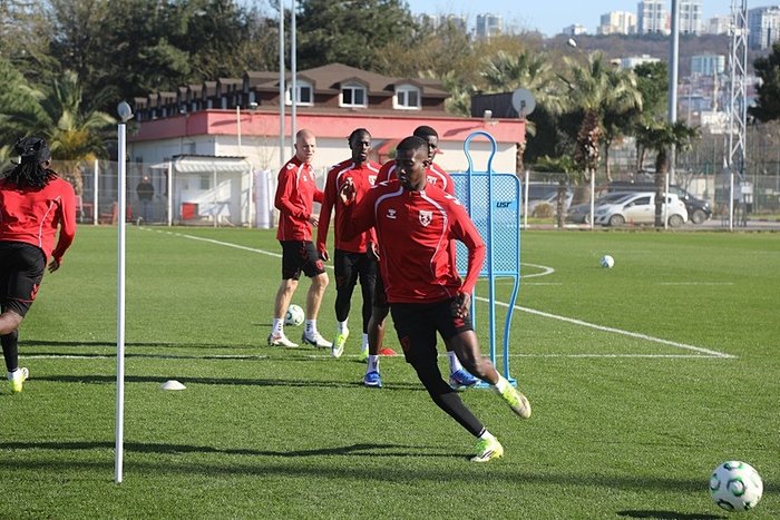 samsunspor-rayo-vallecano-canli-izle-ne-zaman-saat-kacta-hangi-kanalda-1773314644914.jpeg Samsunspor-Rayo Vallecano maçı muhtemel 11'ler