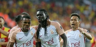 Bafetimbi Gomis tarih yazdı!