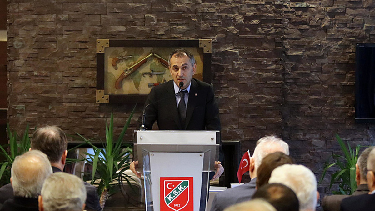 Karşıyaka’da umut Azat
