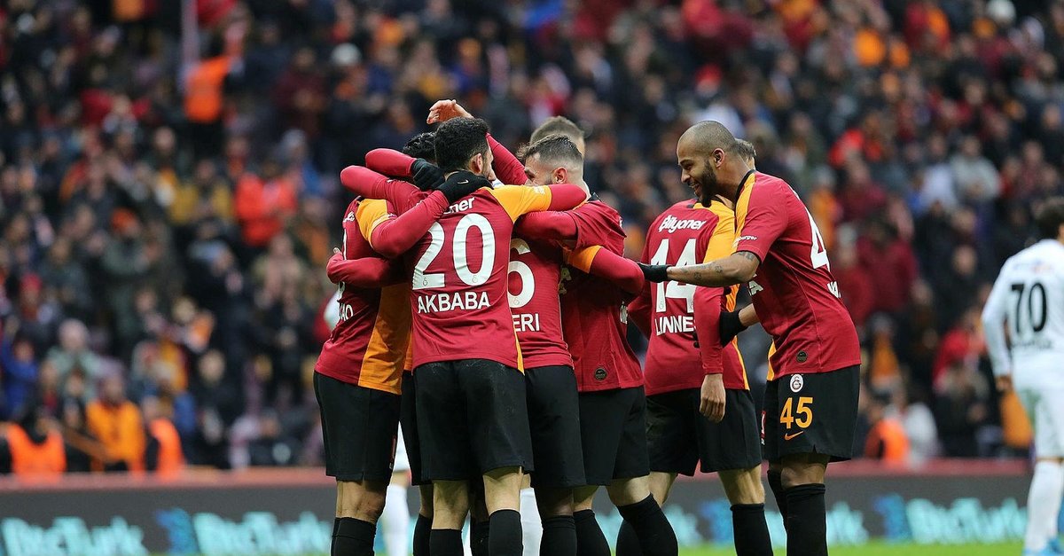 Galatasaray 2 1 Denizlispor Mac Sonucu Son Dakika Galatasaray Haberleri Fotomac