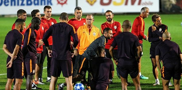 Ozet Izle Galatasaray 3 0 Lokomotiv Moskova Mac Ozeti Ve Golleri Izle Galatasaray Lokomotiv Moskova