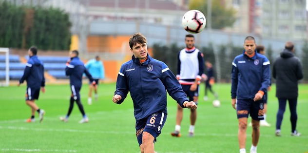 Medipol Başakşehir'de Çaykur Rizespor mesaisi
