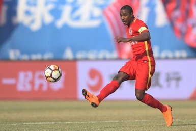 Fenerbahçe ve Galatasaray'ın gözdesi için transfer açıklaması! Ighalo...