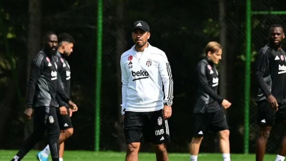 Beşiktaş'a yıldız bek! Gio onay verdi