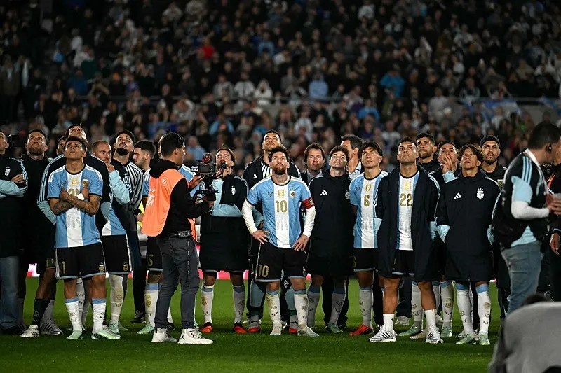 Messi'den milli takıma görkemli veda! 1 gol ve 2 asistle yıldızlaştı. - 1
