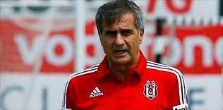 Yeni forvet 20 gol atmalı