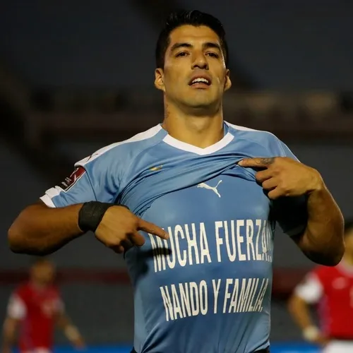 Luis Suarez golü attı Fernando Muslera'yı unutmadı! Öyle bir şey yaptı ki... - 1
