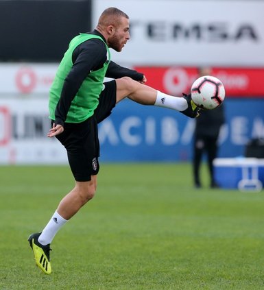 Beşiktaşlı yıldızın futbol hayatı tehlikede!
