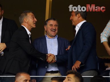 Fenerbahçe’de şok gelişme! Yıldız futbolcular FIFA’ya gidiyor...