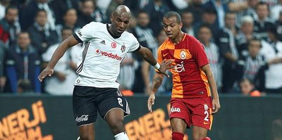 Ryan Babel'den galibiyet pozu