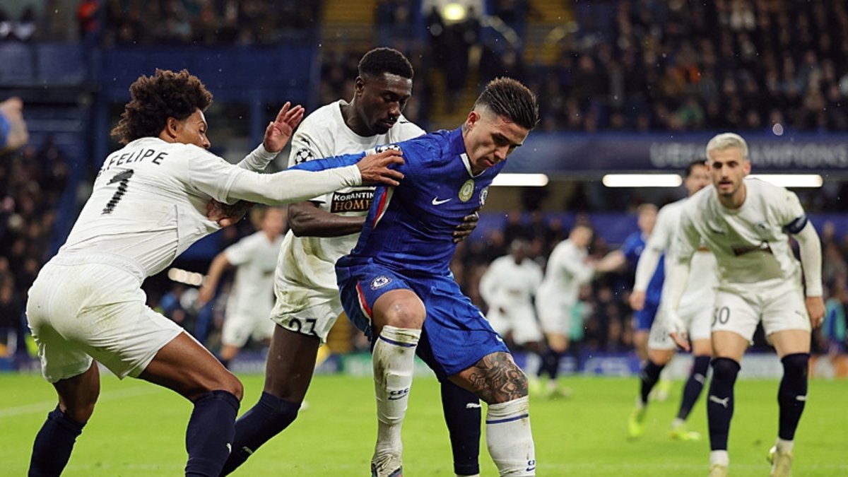 Fenerbahçe'den sürpriz transfer hamlesi! Teklifi böyle duyurdular