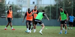 Aytemiz Alanyaspor topbaşı yaptı