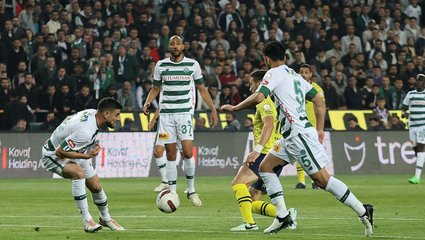 Konyaspor - Fenerbahçe maçında gole ofsayt engeli! İşte o pozisyon