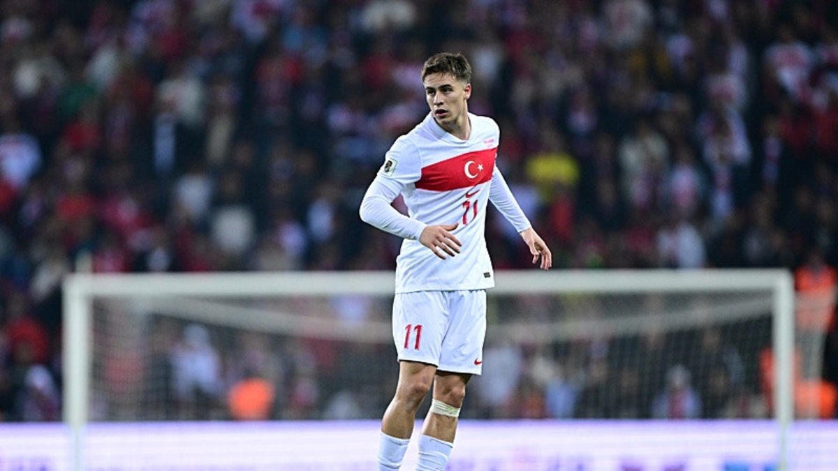 Dünya devinden Kenan Yıldız'a çılgın teklif! Sözleşmesi bile hazır Dünya devinden Kenan Yıldız'a çılgın teklif! Sözleşmesi bile hazır
