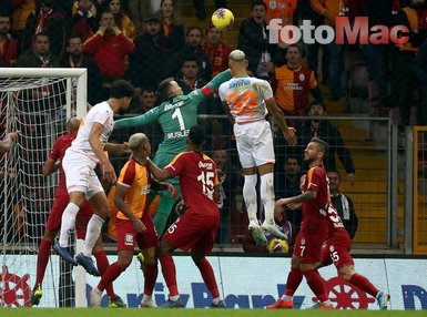 Galatasaray’dan son dakika açıklaması! İşte Paris maçı 11’i