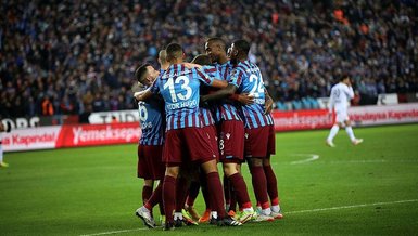 Fırtına'ya rekoru getiren galibiyet | Trabzonspor - Adana Demirspor: 2-0 (MAÇ SONUCU - ÖZET)