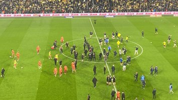 Kadıköy'de derbi öncesi kavga!