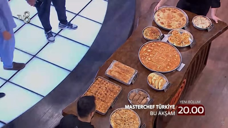 masterchef-3-dokunulmazlik-oyununu-hangi-takim-kazandi-11-eylul-persembe-masterchef-eleme-adayi-kim-oldu-1757585375814.jpg