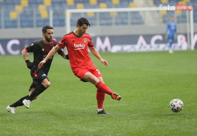 Beşiktaş'ta Necip Uysal için özel plan! Fenerbahçe derbisinde...