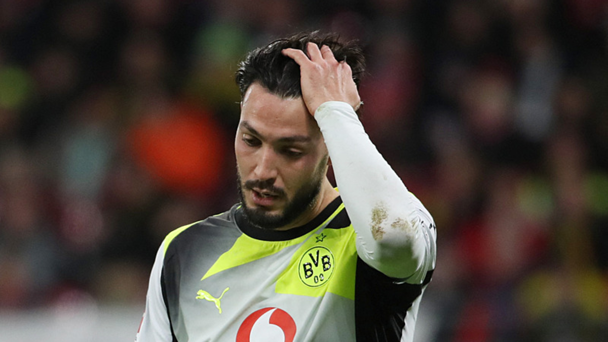 Galatasaray'dan Ramy Bensebaini bombası!