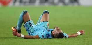 Feyenoord’a ilk darbe