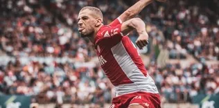 İnanılmaz ama gerçek! Islam Slimani...
