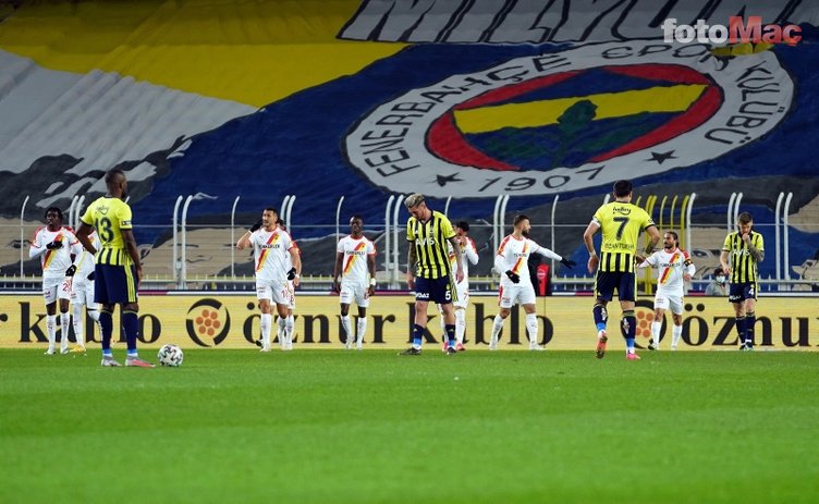 Fenerbahçe-Göztepe maçında Caner Erkin'den hakem tepkisi! "Bunlar kafayı yemiş"