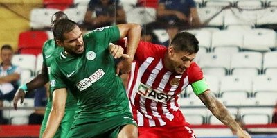 Antalyaspor ve Atiker Konyaspor puanları paylaştı