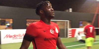 Batshuayi formayı giydi!