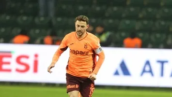 Mustafa geri döndü