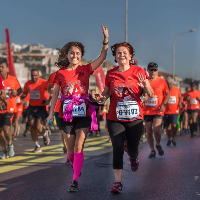 istanbul-6-kasim-kapali-yollar-istanbul-maratonu-nedeniyle-hangi-yollar-trafige-kapanacak-alternatif-guzergahl-1667715223756.jpeg
