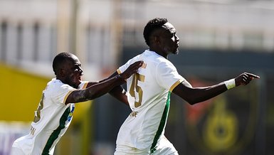 Mbaye Diagne rekor peşinde