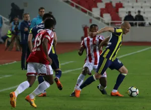Demir Grup Sivasspor - Fenerbahçe maçından kareler