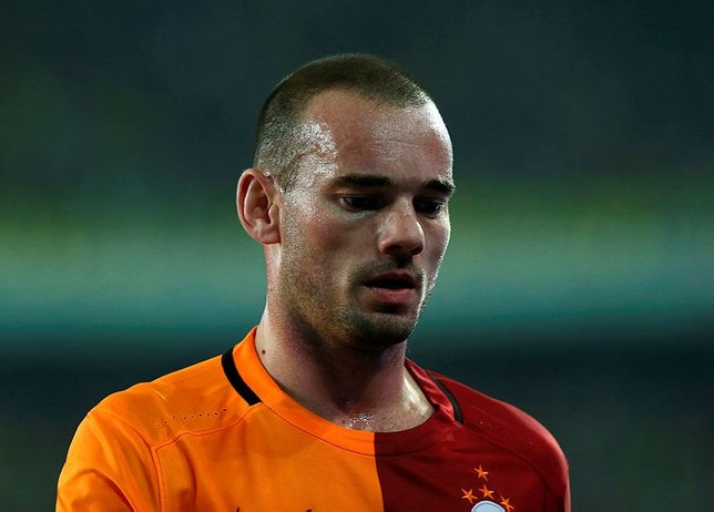 Galatasaray'da Belhanda Sneijder'i aratÄ±yor!